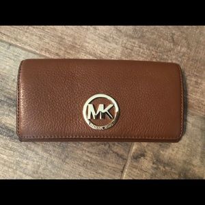 Michael Kor Wallet